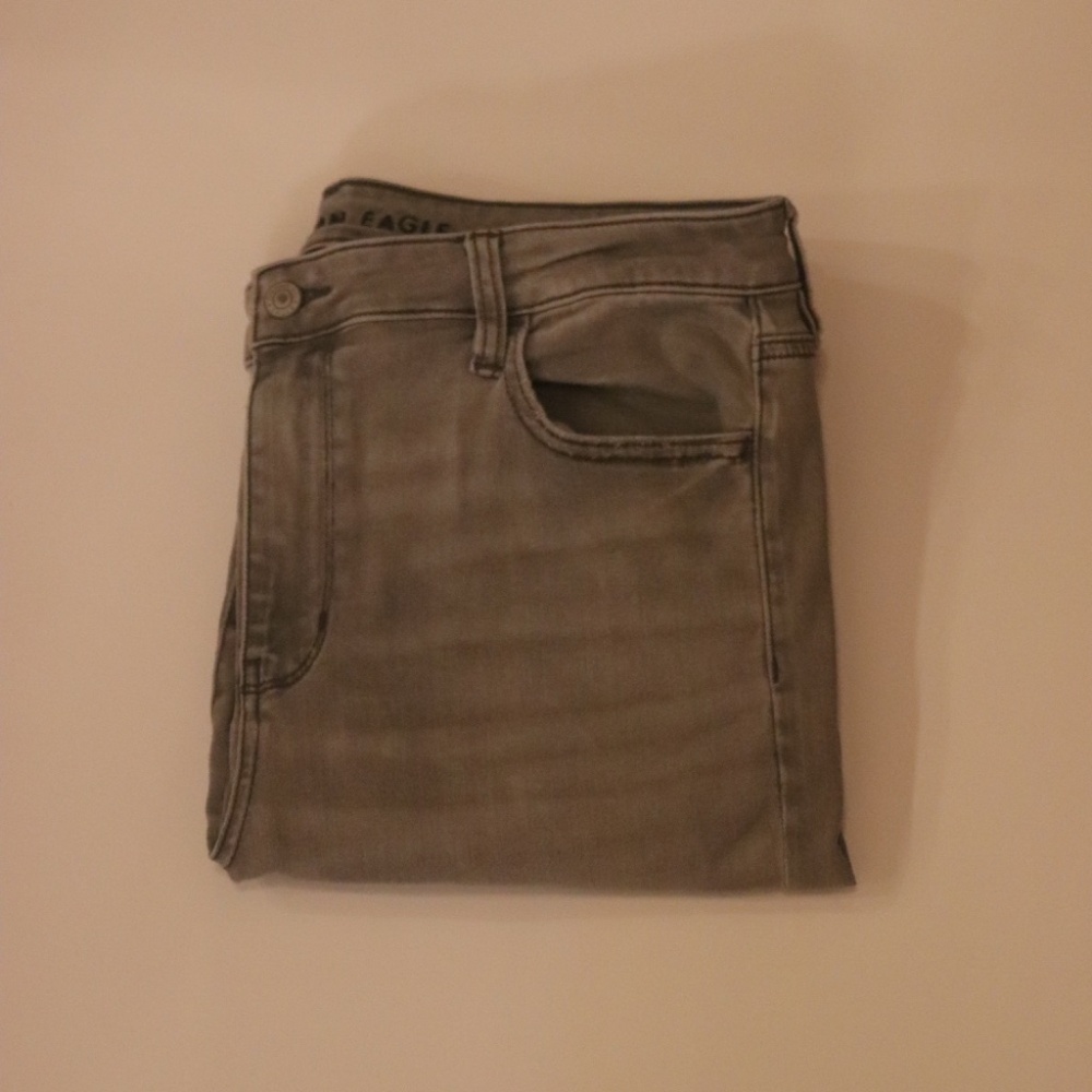 Hi- Rise Jegging - Picture 2 of 2